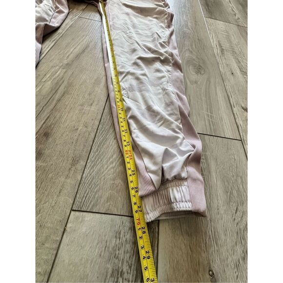 ATHLETA BROOKLYN LINED CAMO JOGGERS SIZE 0 - Picture 10 of 13